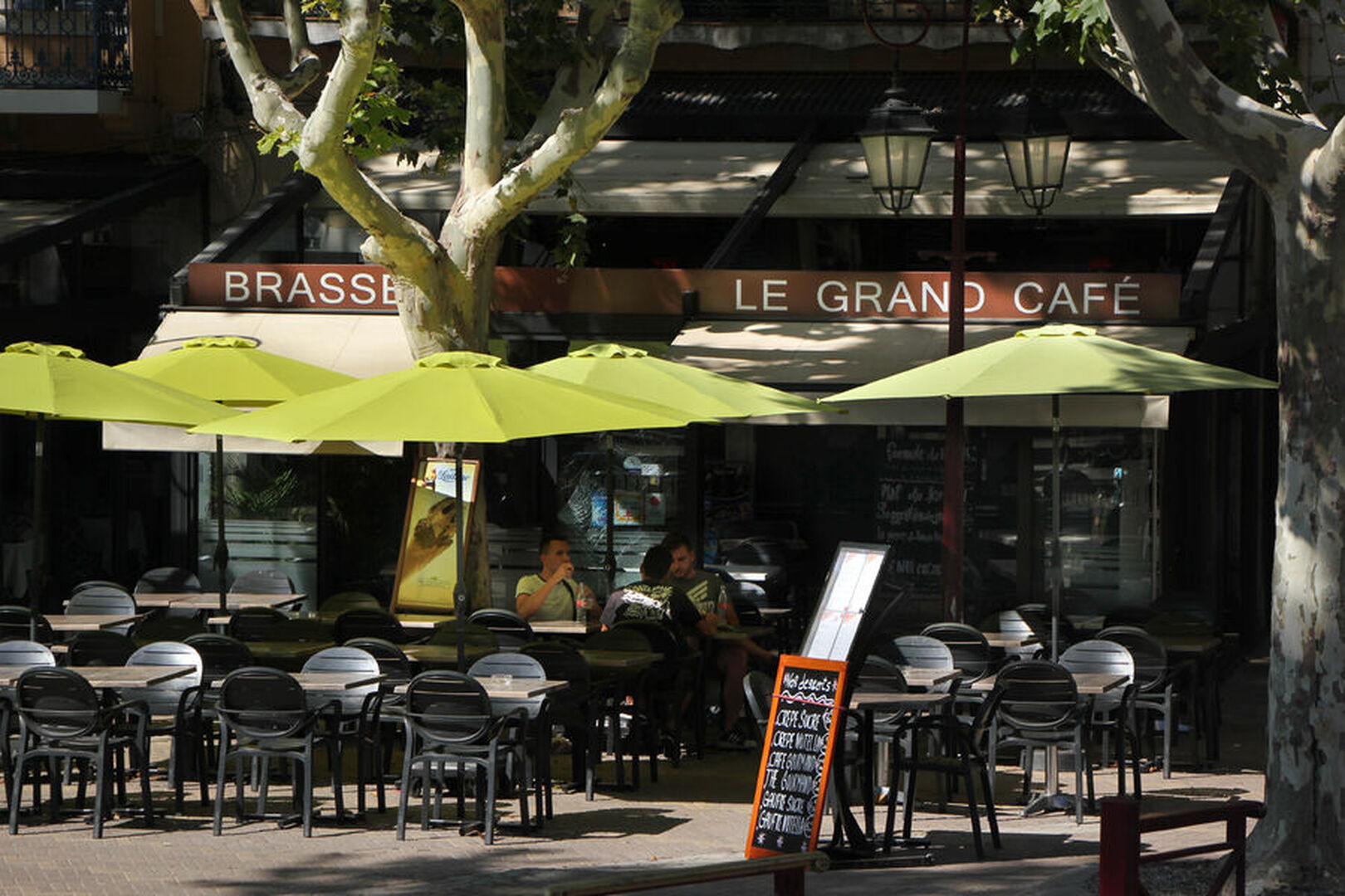 Le grand café