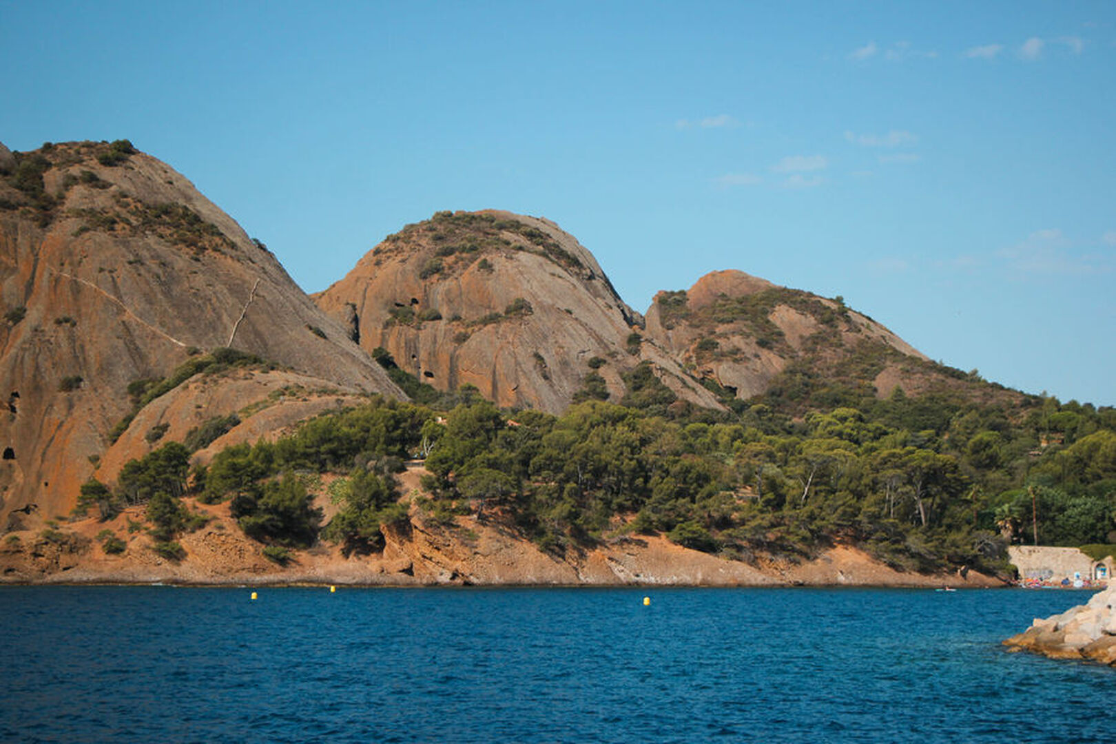 Balade en mer commentée des calanques avec l'Atlantide