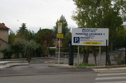 Parking Lecques 1