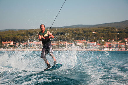 Session libre de ski nautique ou wakeboard - Wake sensation