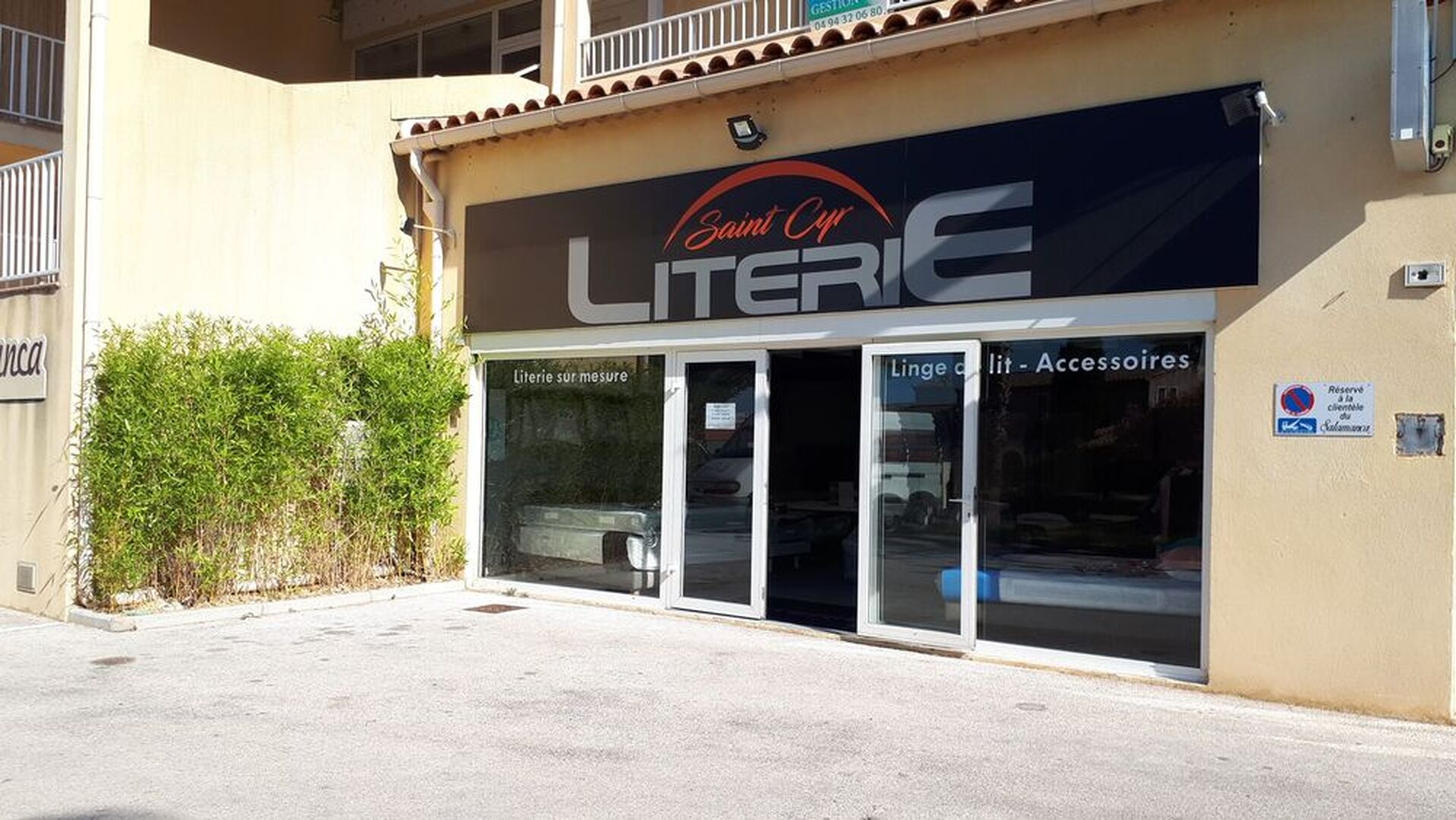 Saint-Cyr literie