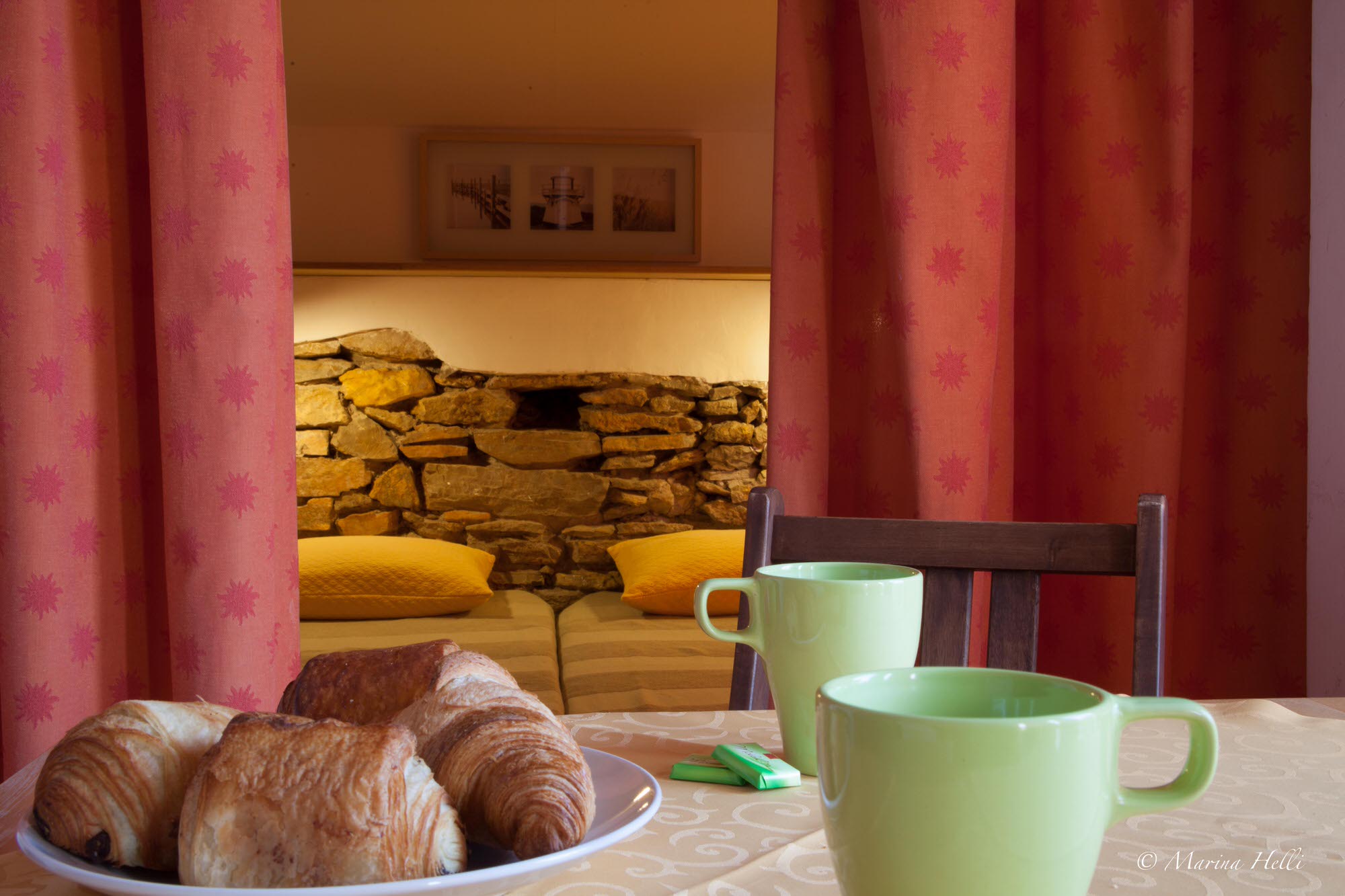 vue chambre avec petit déjeuner