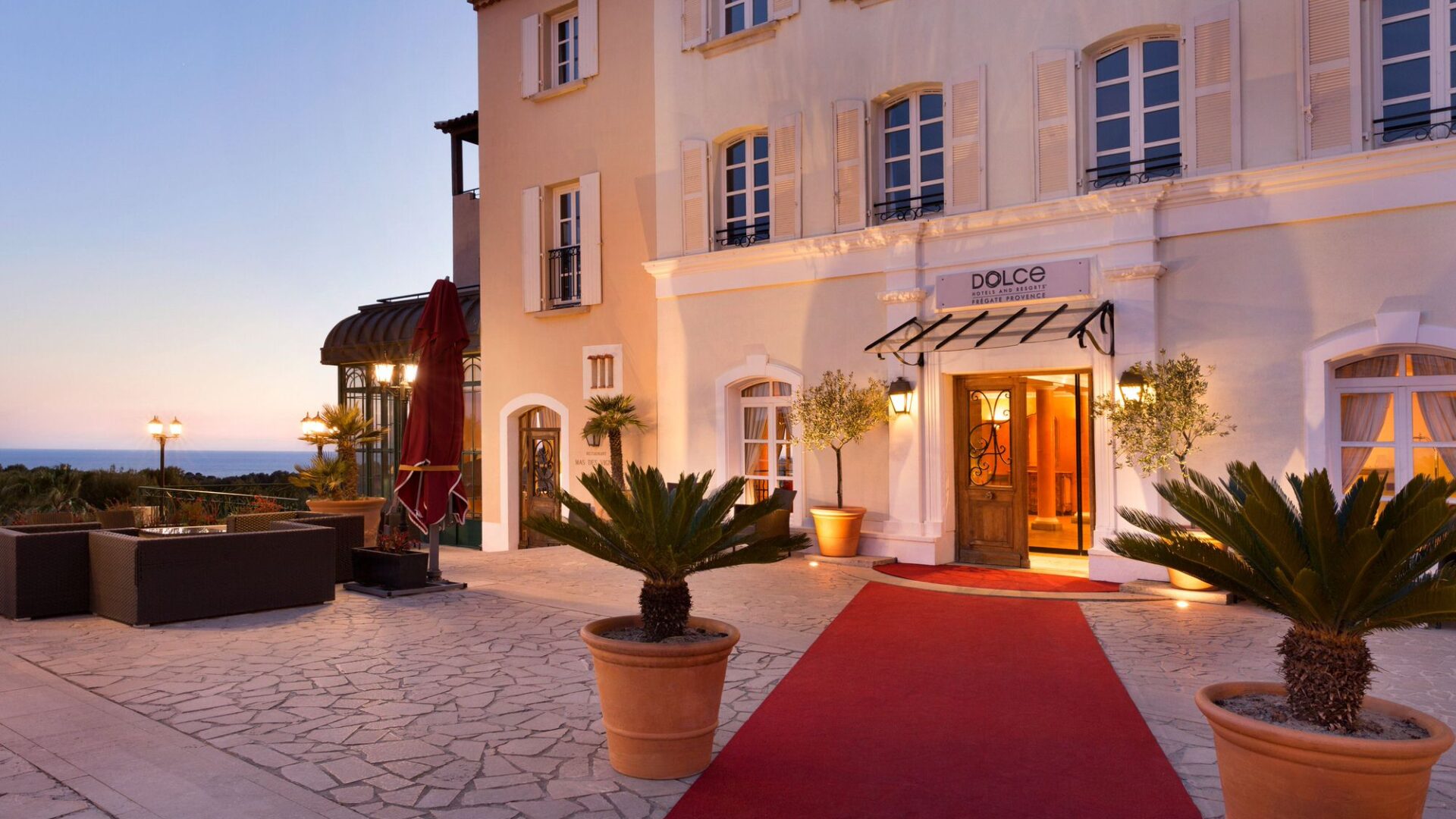 Dolce Fregate Provence - Entrance of the Hotel - Plazza - 1129272 (1)