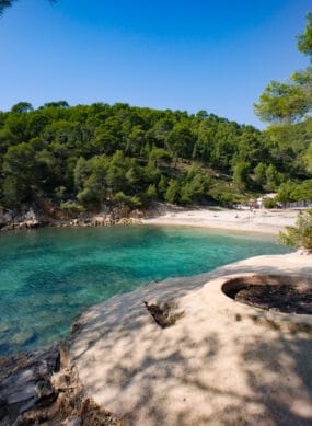 Vue de la calanque de port d'alon